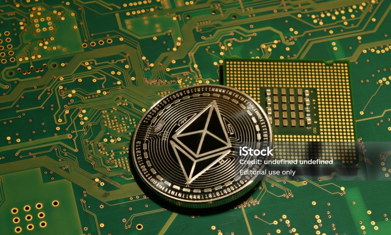 数字艺术的基本概念_NFT对传统艺术市场的挑战:数字项目如何重新定义艺术价值_艺术化的数字